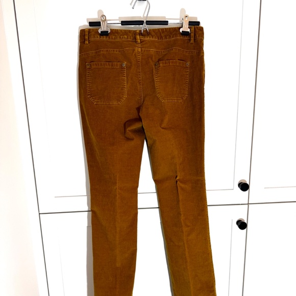 L.L. Bean Gold Mustard Cotton Corduroy Pants; Women's size 6 - Picture 3 of 11